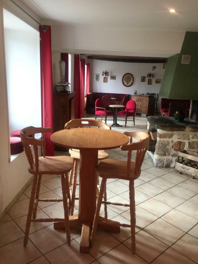 הוילה Saint-Maurice-en-Cotentin La Forge מראה חיצוני תמונה